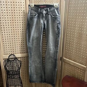 Levi's Black Denim Jeans Curvy Cut in excellent condition
